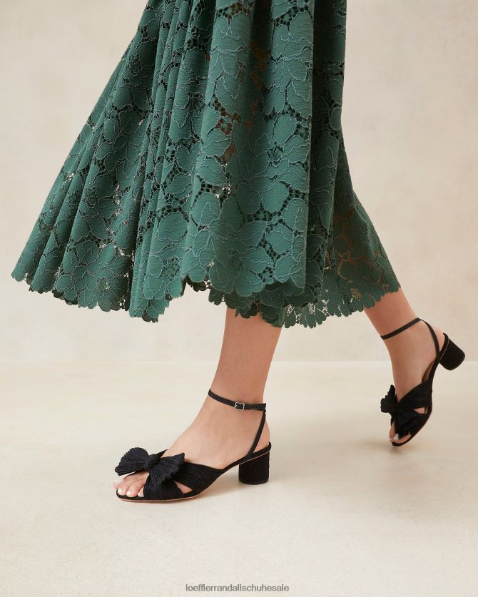 Frauen Loeffler Randall Dahlia-Faltenschleifenabsatz Schwarz Schuhe 84682425
