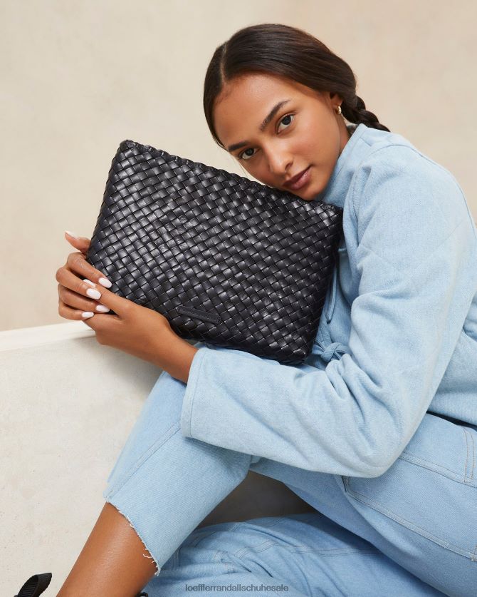Frauen Loeffler Randall Flache, gewebte Marissa-Clutch Schwarz Taschen 846824352